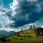 3 randos faciles pour rejoindre des petites églises perchées.