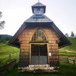 Les belles petites églises en bois de Slovénie